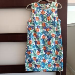 Pineapple shift dress with pockets!